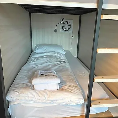 Capsule By Staystay Neurenberg